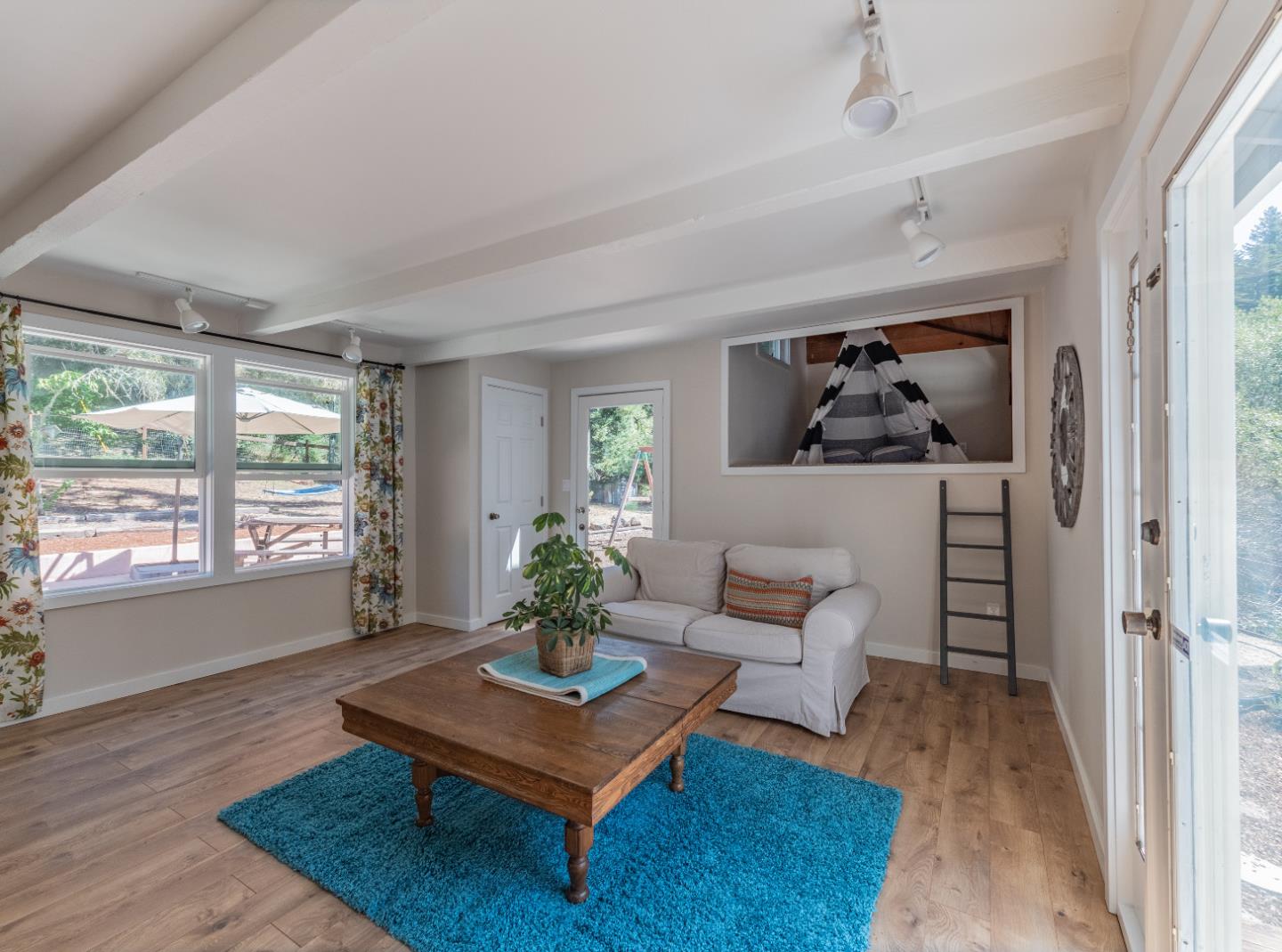 349 Canham Road Scotts Valley, CA 95066 - Photo 11 of 34 Gallery Image 11