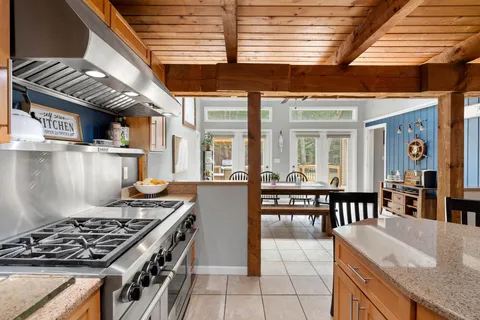 $764,900 | 11 Windsor Boulevard, Londonderry, NH 03053