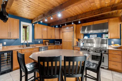 $764,900 | 11 Windsor Boulevard, Londonderry, NH 03053