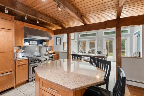 $764,900 | 11 Windsor Boulevard, Londonderry, NH 03053