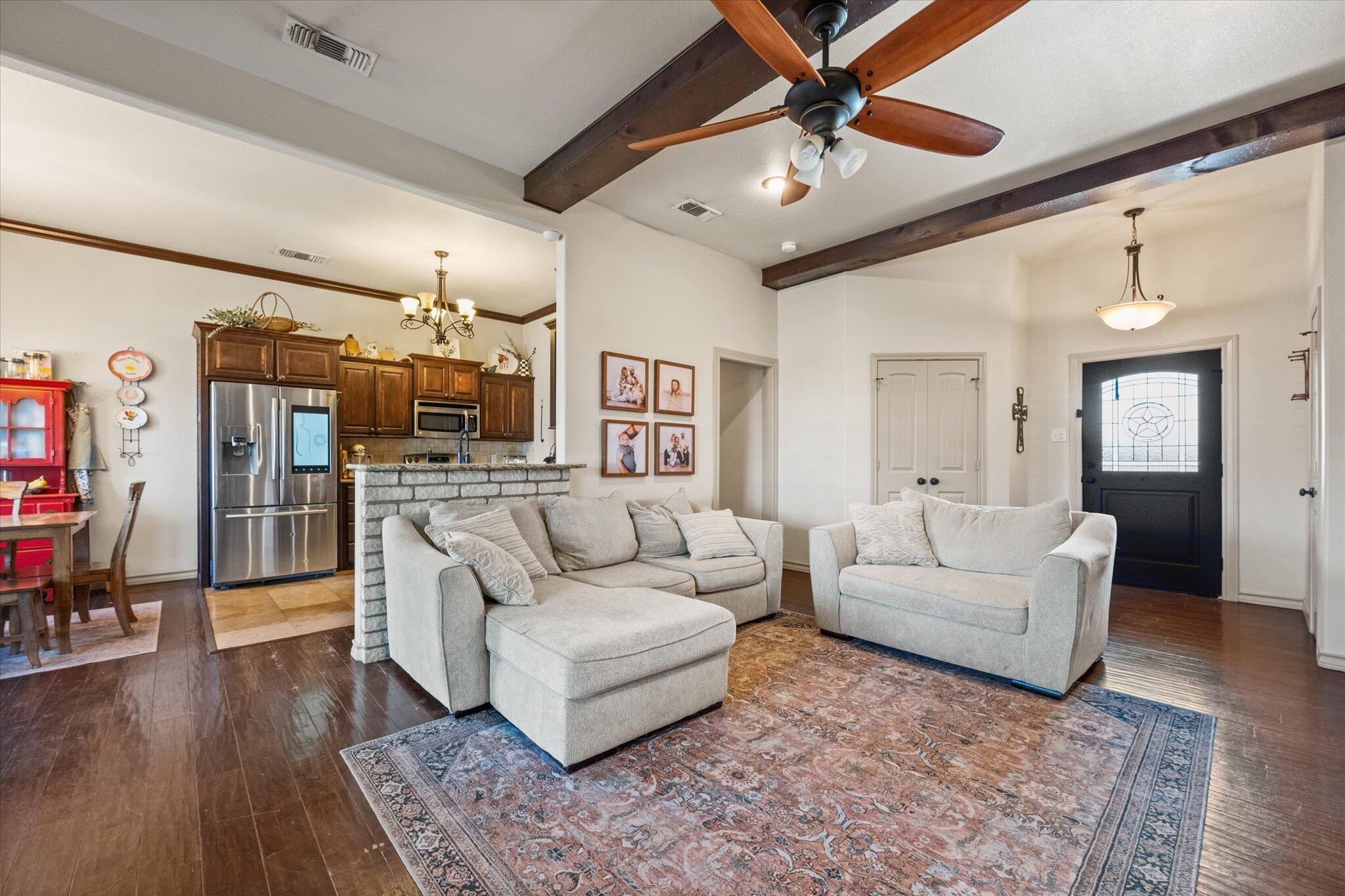 2516 Kent Street Lubbock, TX 79415 - Photo 4 of 24 IMG_9546