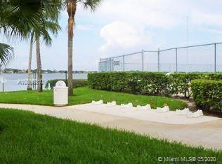 825 Center Street, Unit 2D Jupiter, FL 33458 - Photo 25 of 28 Gallery Image 25