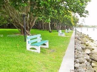 825 Center Street, Unit 2D Jupiter, FL 33458 - Photo 28 of 28 Gallery Image 28