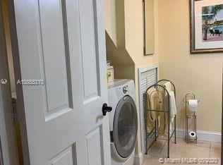 825 Center Street, Unit 2D Jupiter, FL 33458 - Photo 9 of 28 Gallery Image 9