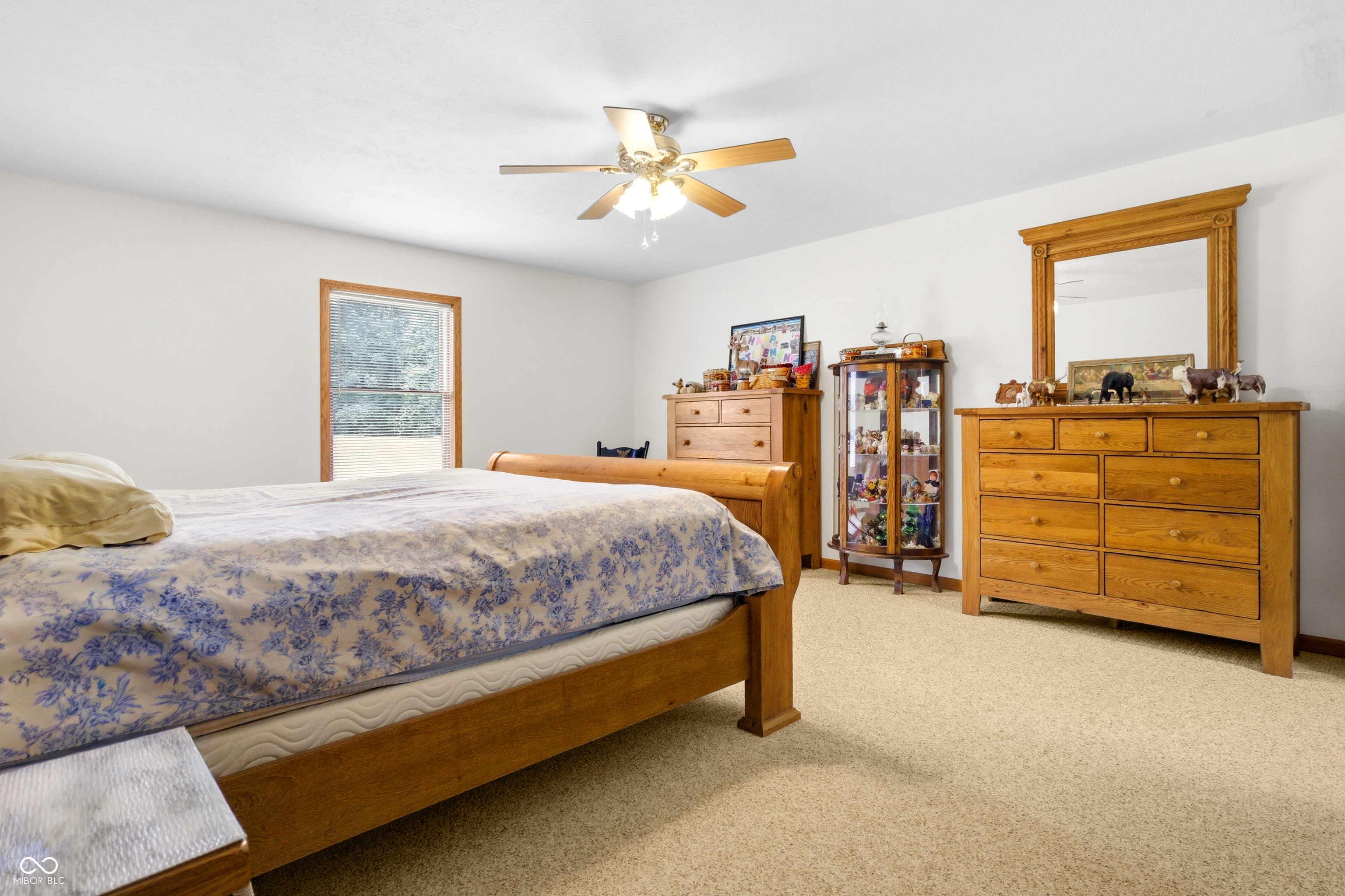 7450 West Deaver Road Columbus, IN 47201 - Photo 19 of 35 Gallery Image 19
