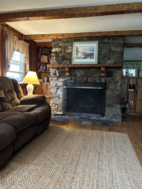 21 Sichols Colony Road Wales, MA 01081 - Photo 4 of 15