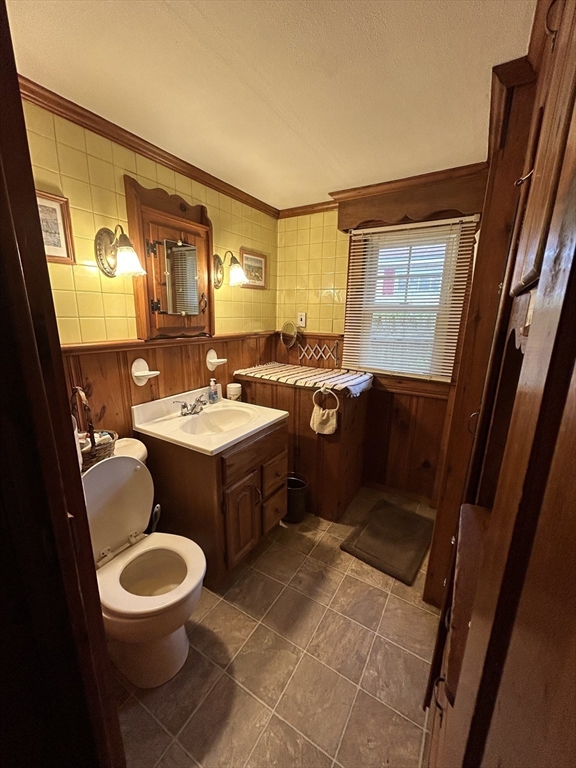 21 Sichols Colony Road Wales, MA 01081 - Photo 6 of 15