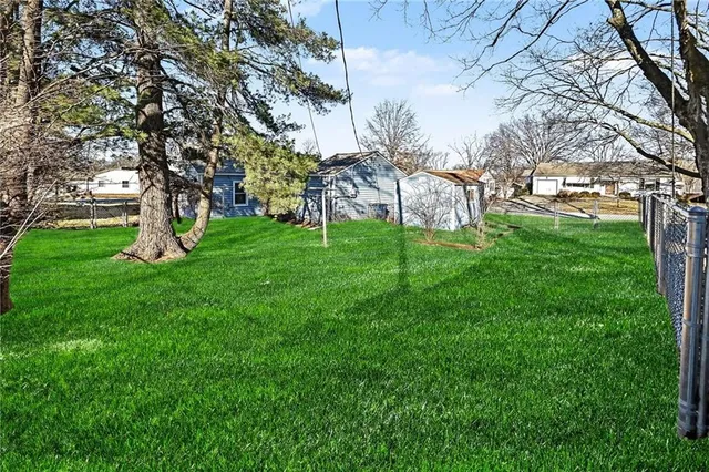 $215,000 | 6709 North Campbell Street, Kansas City, MO 64118