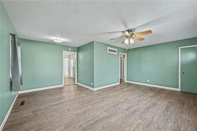 $215,000 | 6709 North Campbell Street, Kansas City, MO 64118