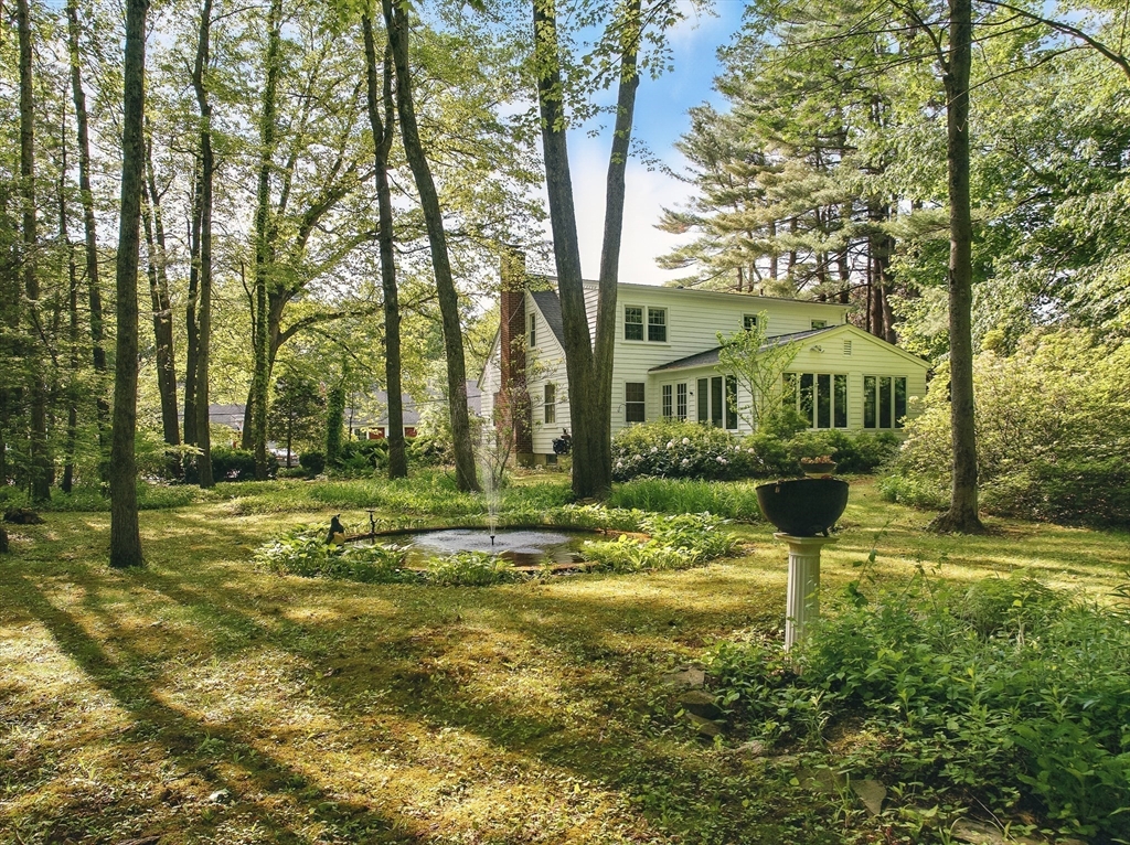 128 Lovell Road Holden, MA 01520 - Photo 28 of 36 Gallery Image 28