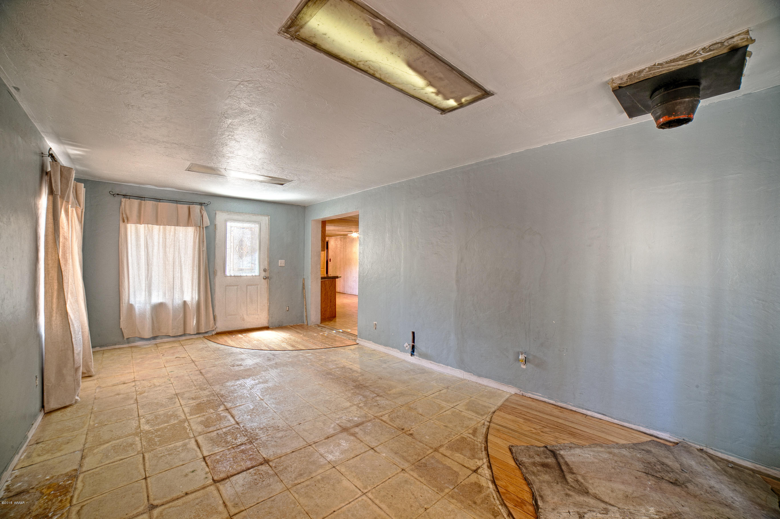 2892 Tracy Road Overgaard, AZ 85933 - Photo 3 of 17