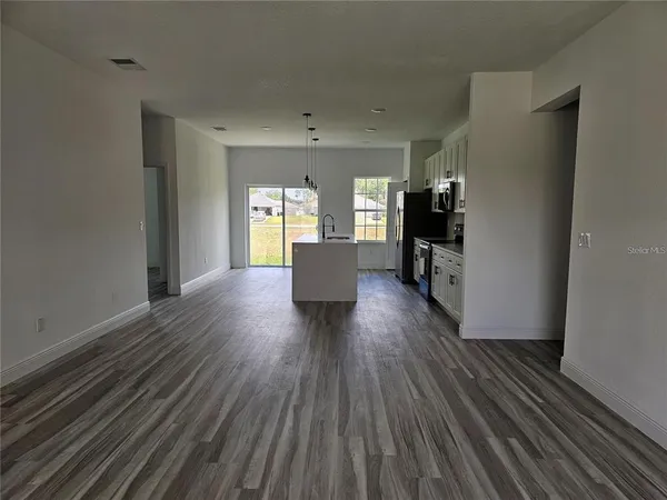 $1,800 | 2320 Southwest 168th Loop, Ocala, FL 34473