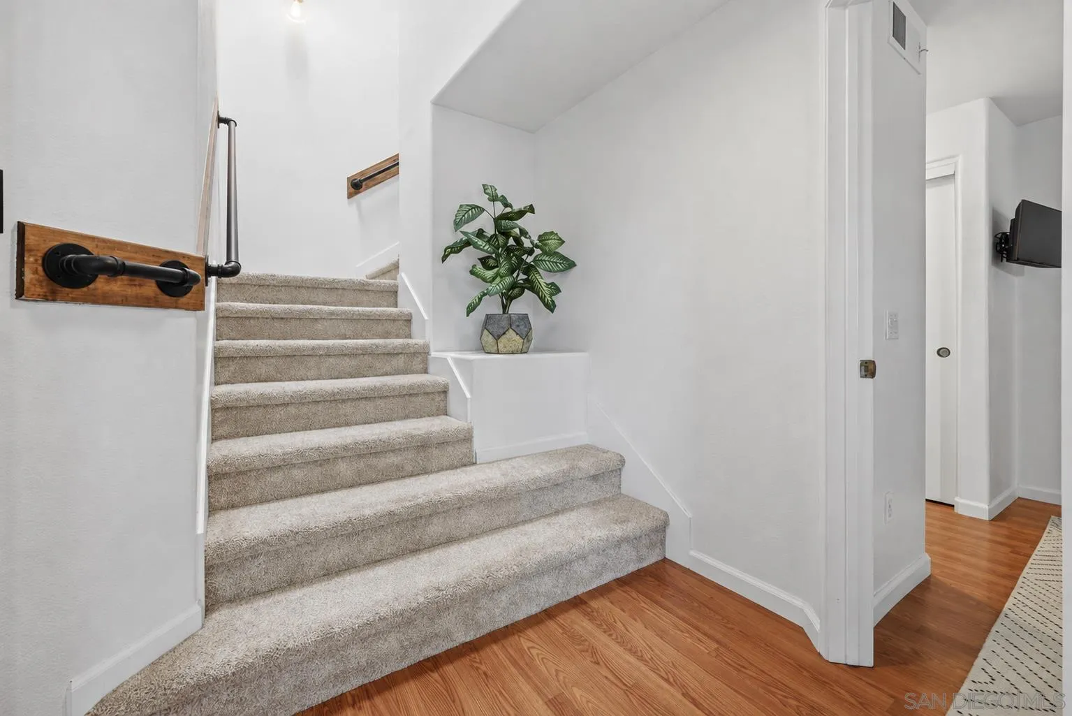 12805 Carriage Road Poway, CA 92064 - Photo 11 of 22