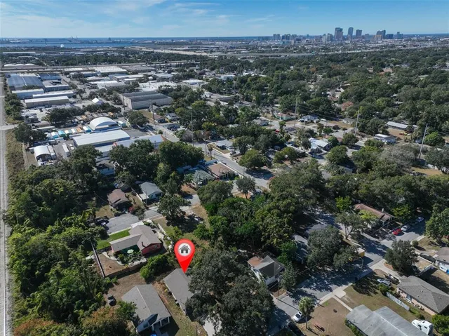 $2,150 | 3611 Bishop Eddie Newkirk Way, Tampa, FL 33605