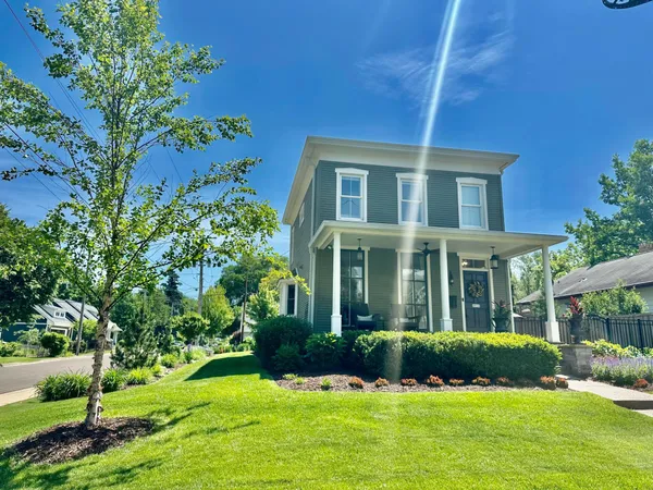 $1,150,000 | 4930 Morehead Avenue, White Bear Lake, MN 55110