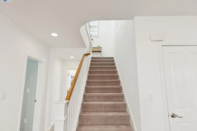 $1,688,000 | 5 Cornelius Square, Alameda, CA 94501