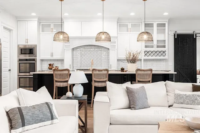 $1,799,000 | 1552 West Windbreaker Lane, Eagle, ID 83616