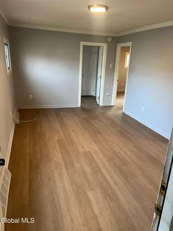 $1,035 | 9 Edward Street, Unit A, Cohoes, NY 12047