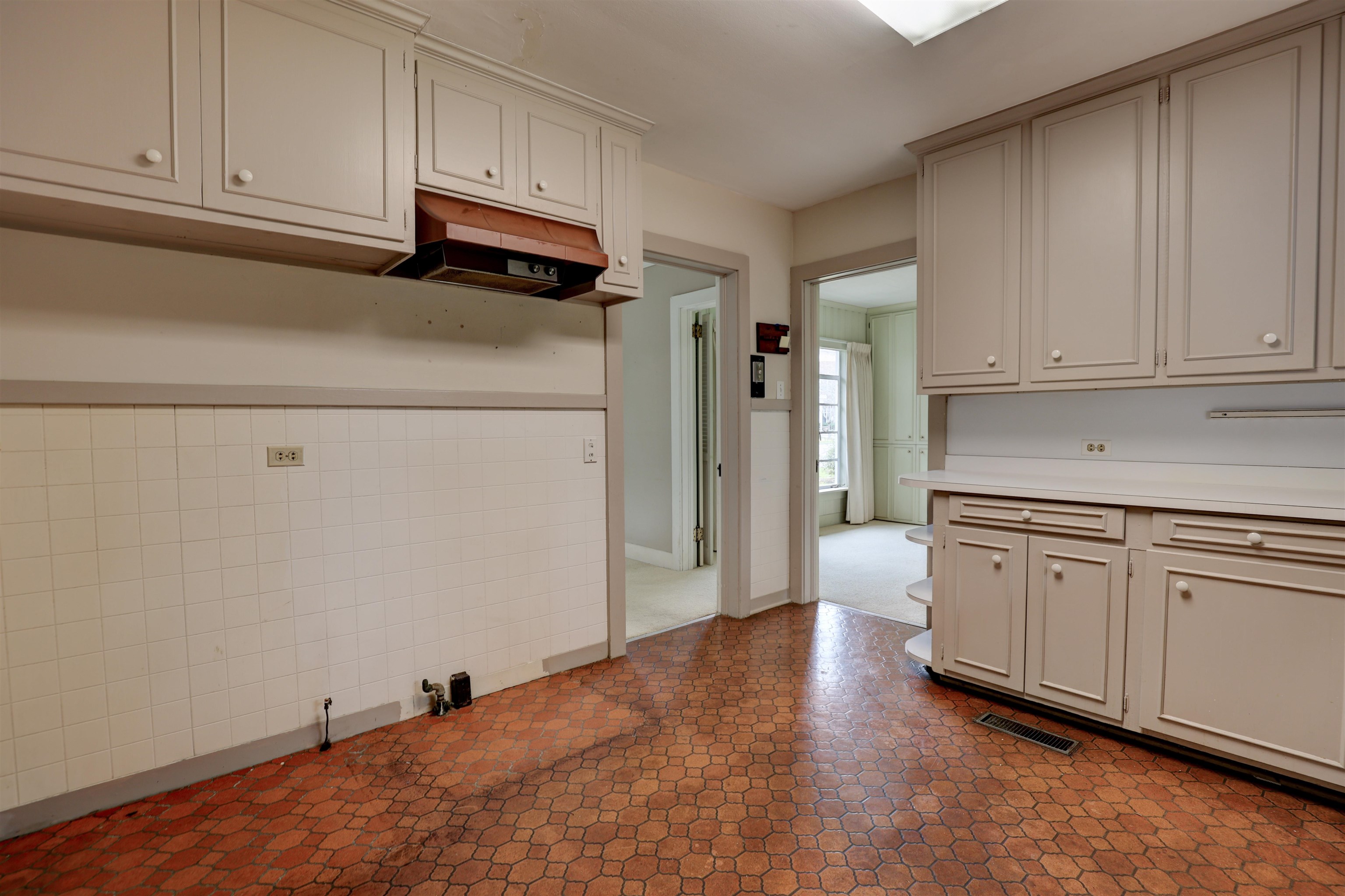 353 South Section Street Fairhope, AL 36532 - Photo 10 of 28