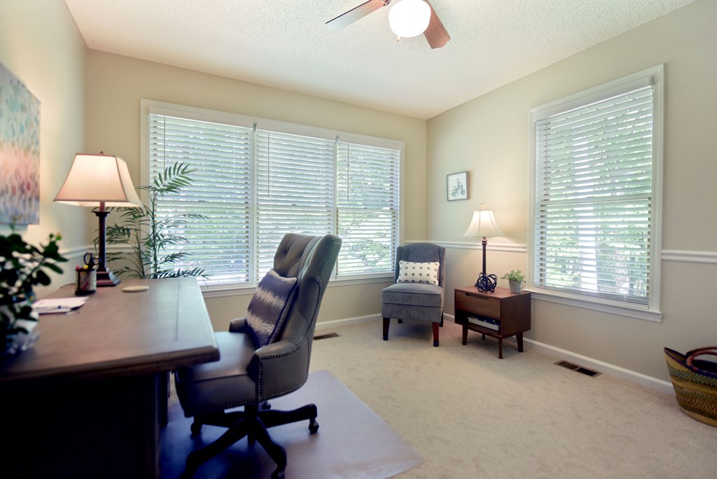 382 Pat Colwell Road Blairsville, GA 30512 - Photo 21 of 42 a living room with furniture and a window