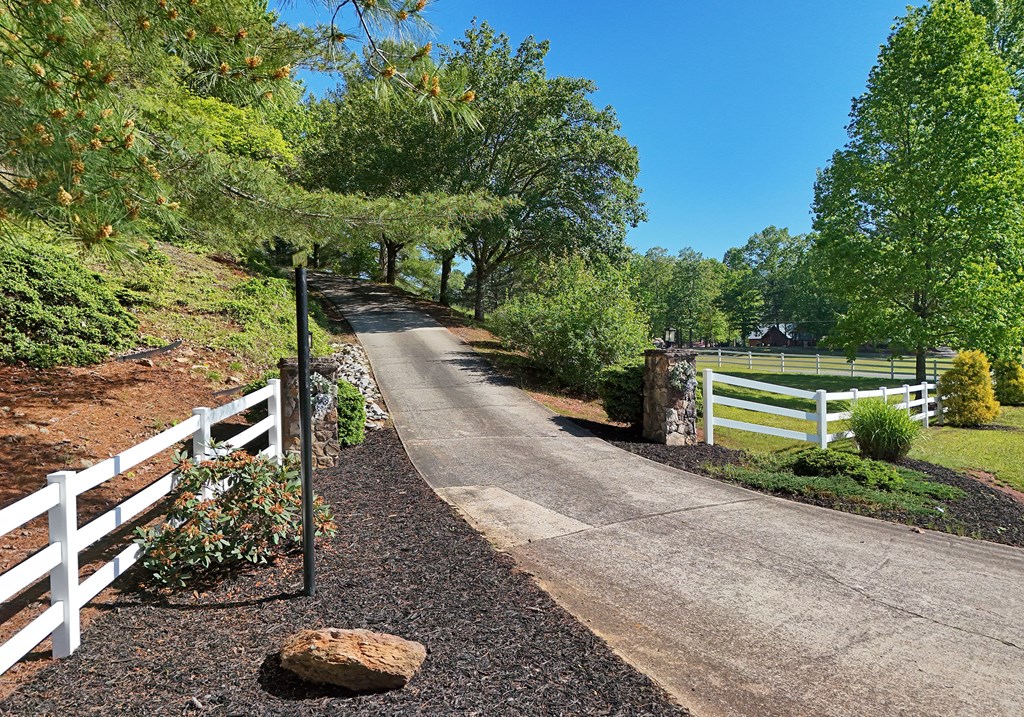 382 Pat Colwell Road Blairsville, GA 30512 - Photo 22 of 42 a park view with a seating space