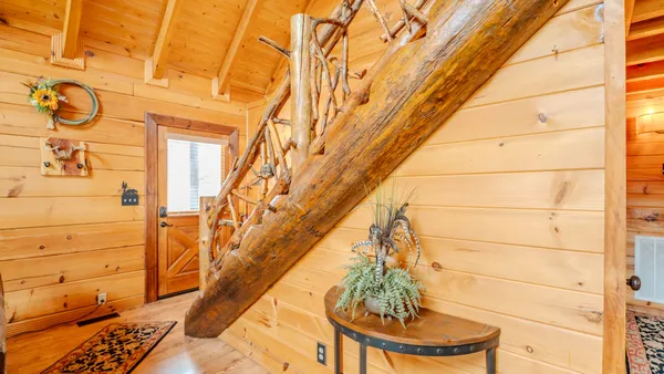 a view of an aerial view of a house