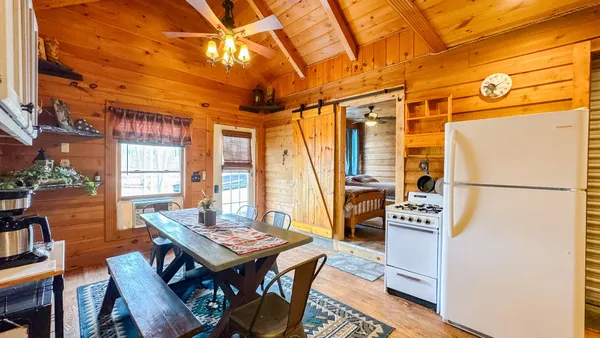 $799,900 | 336 John J Smith Road, Oneida, TN 37841