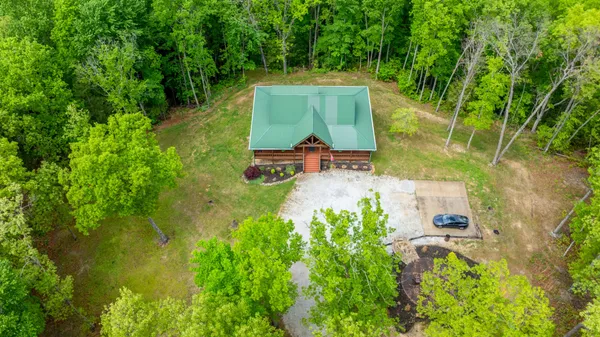 $799,900 | 336 John J Smith Road, Oneida, TN 37841