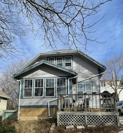 $189,900 | 825 South 17th Street, Sheboygan, WI 53081
