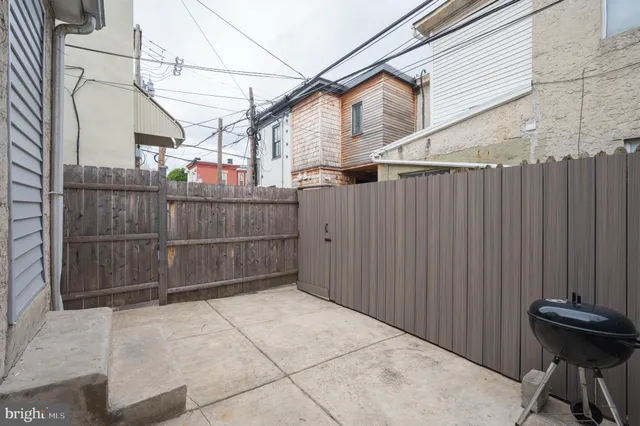 a view of a outdoor space