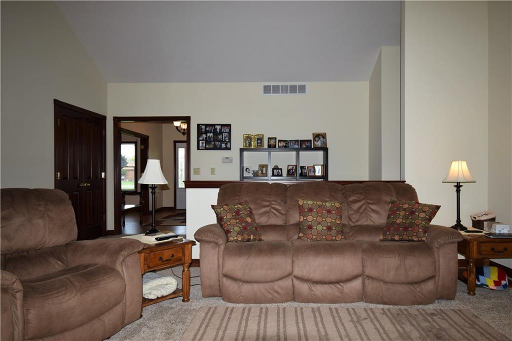 2141 Crabill Road Springfield, OH 45502 - Photo 10 of 41