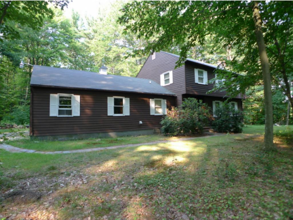 129 Rochester Road Northwood, NH 03261 - Photo 1 of 36