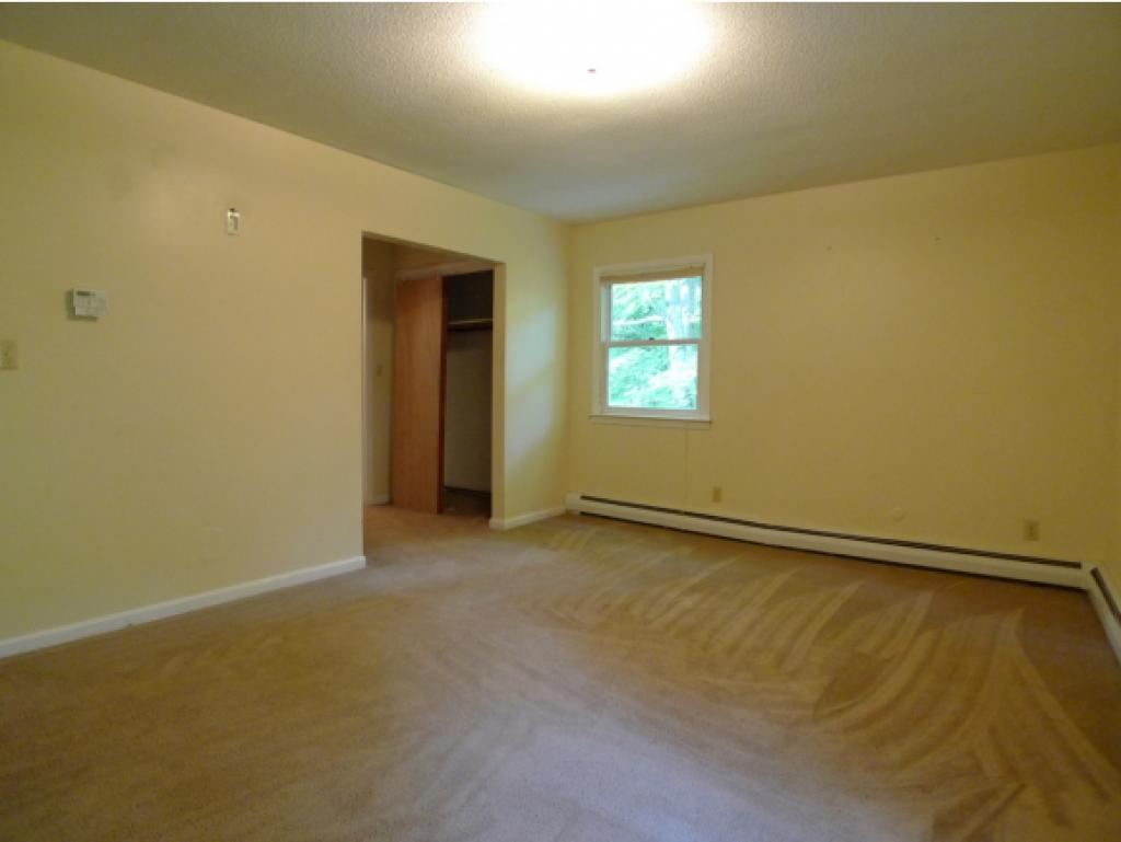 129 Rochester Road Northwood, NH 03261 - Photo 24 of 36