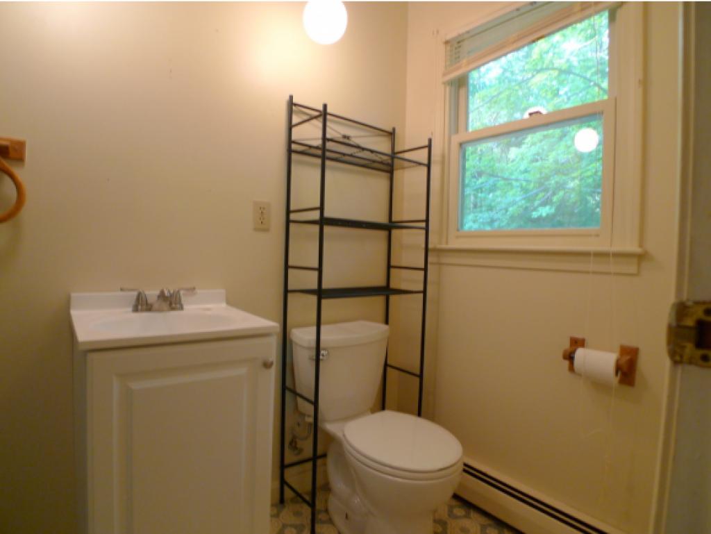 129 Rochester Road Northwood, NH 03261 - Photo 26 of 36