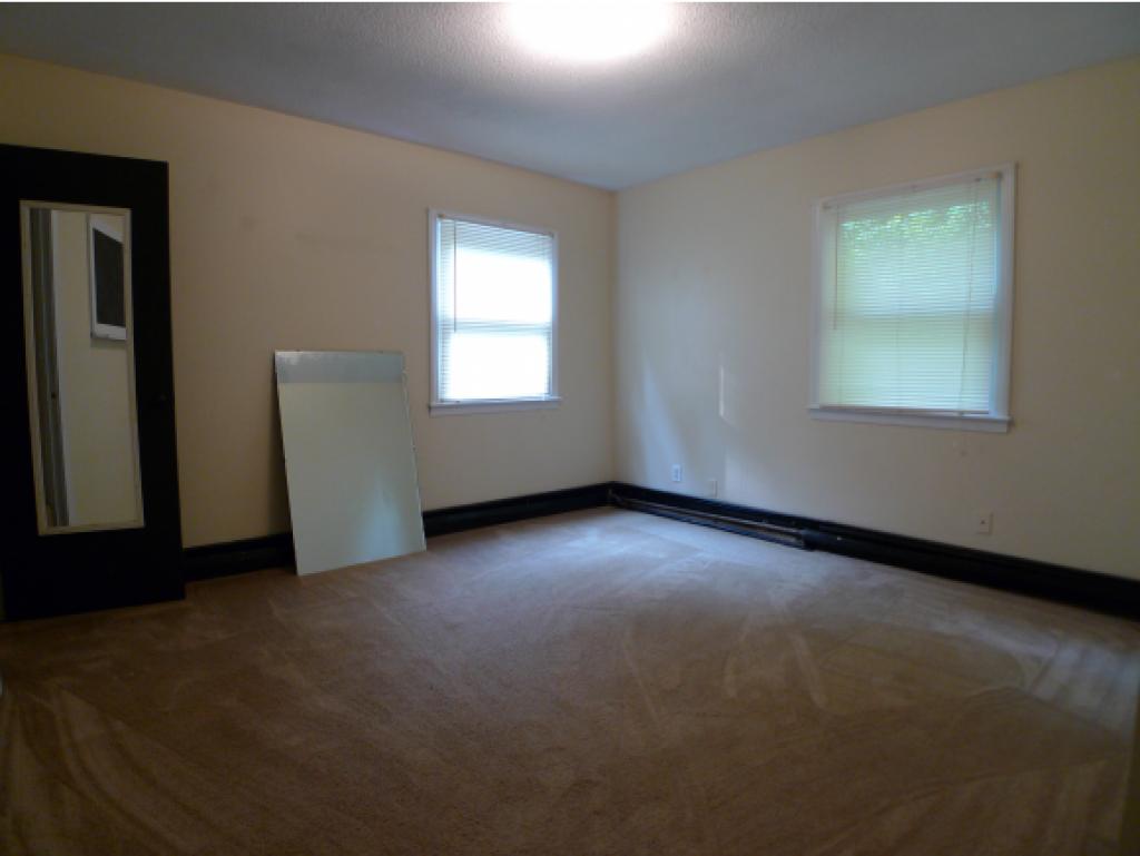 129 Rochester Road Northwood, NH 03261 - Photo 28 of 36