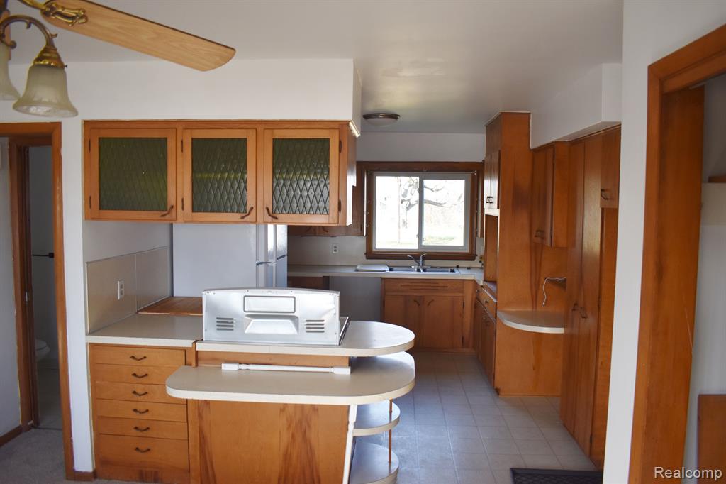 7388 North Fowlerville Road Fowlerville, MI 48836 - Photo 5 of 16