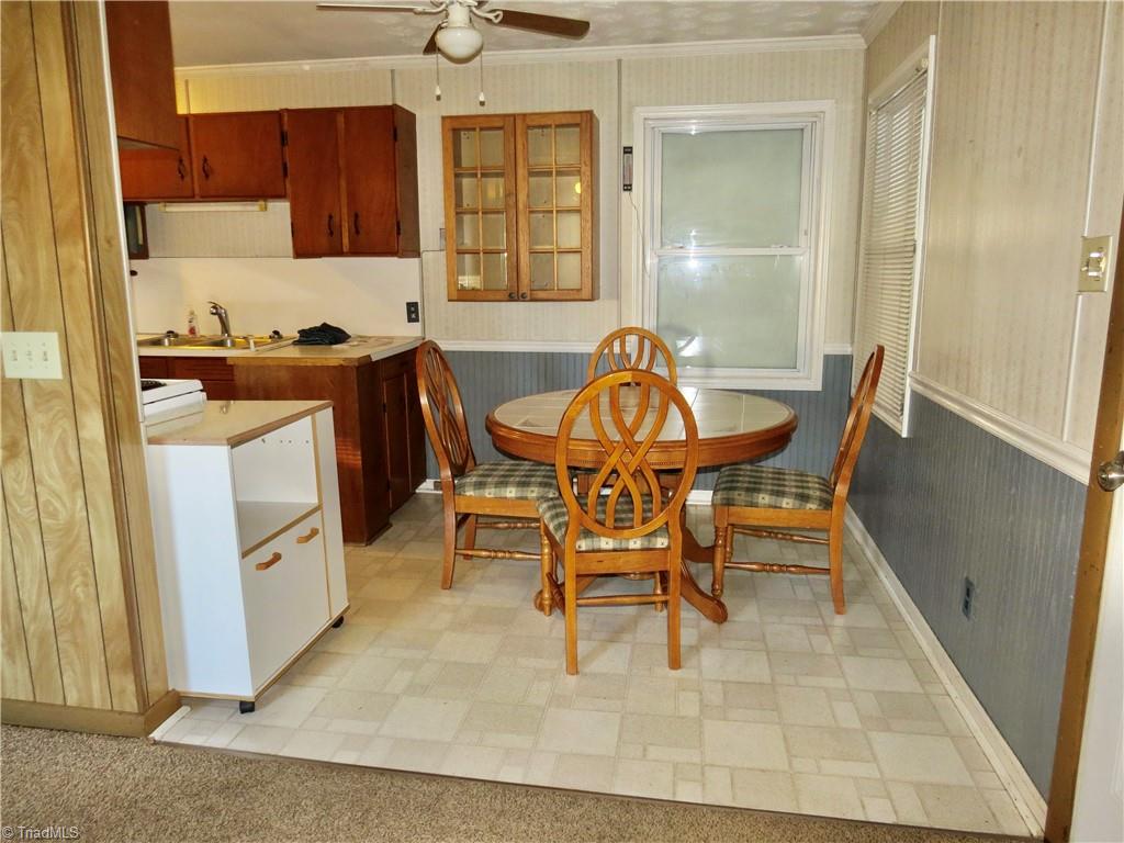 1236 Wolf Island Road Reidsville, NC 27320 - Photo 2 of 14 Gallery Image 2