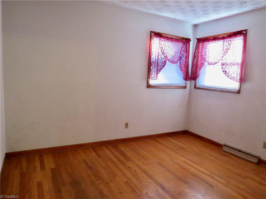 1236 Wolf Island Road Reidsville, NC 27320 - Photo 8 of 14 Gallery Image 8