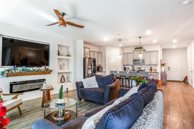 $2,700 | 9716 Gooseneck Drive, Aubrey, TX 76227