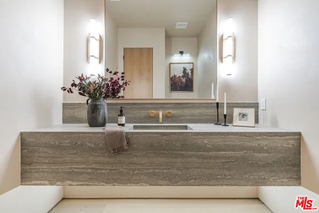 $6,595,000 | 5064 Encino Avenue, Encino, CA 91316