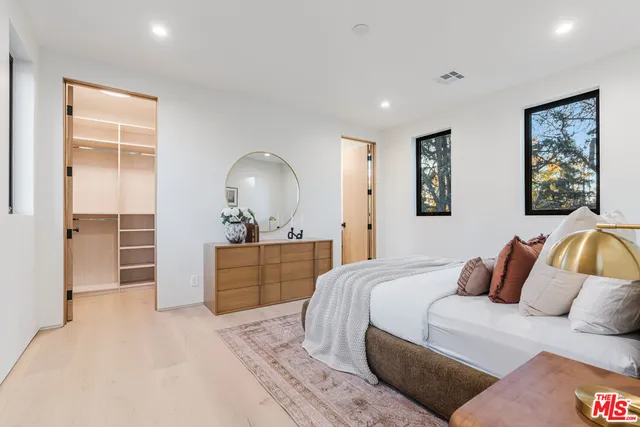 $6,595,000 | 5064 Encino Avenue, Encino, CA 91316