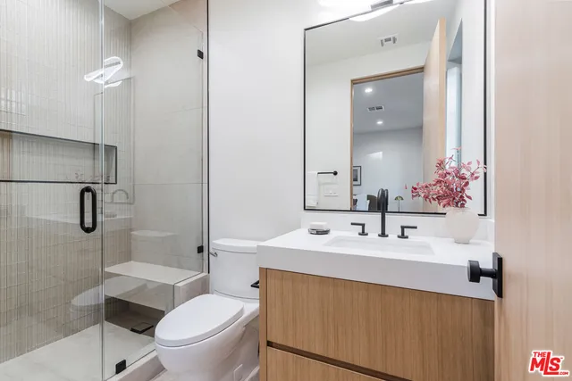 $6,595,000 | 5064 Encino Avenue, Encino, CA 91316