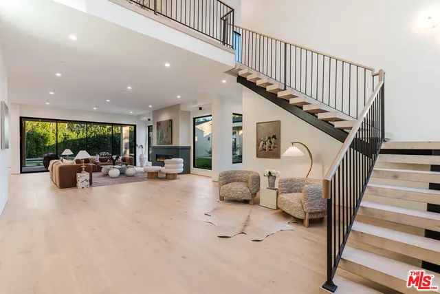$6,595,000 | 5064 Encino Avenue, Encino, CA 91316