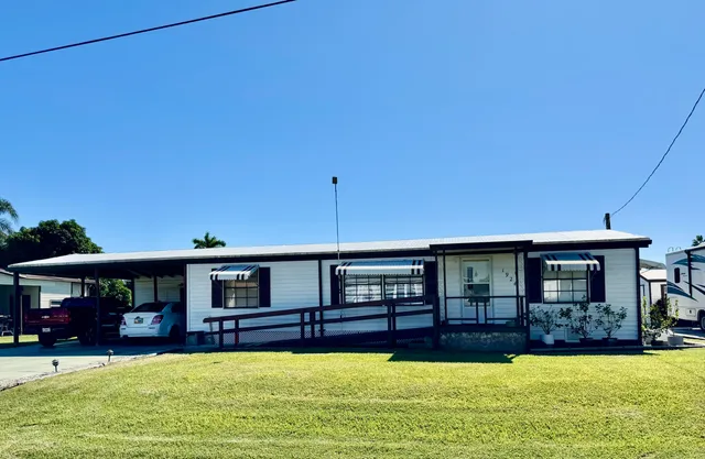 $269,000 | 1924 Southeast 30th Street, Okeechobee, FL 34974