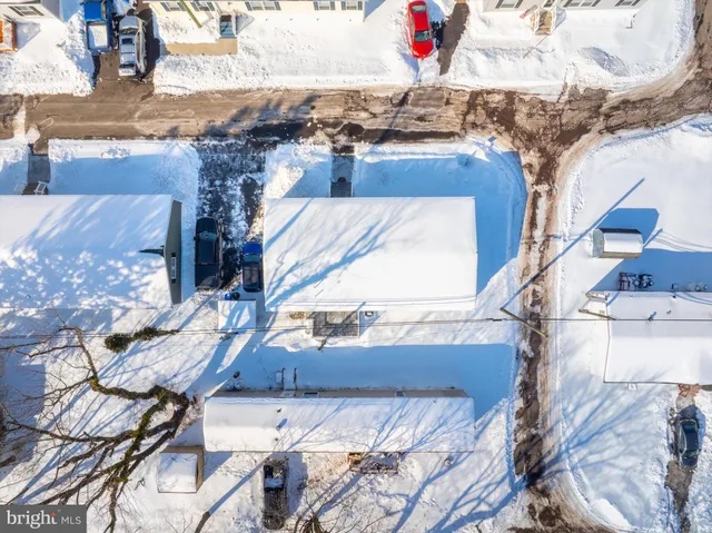a view of roof deck with patio