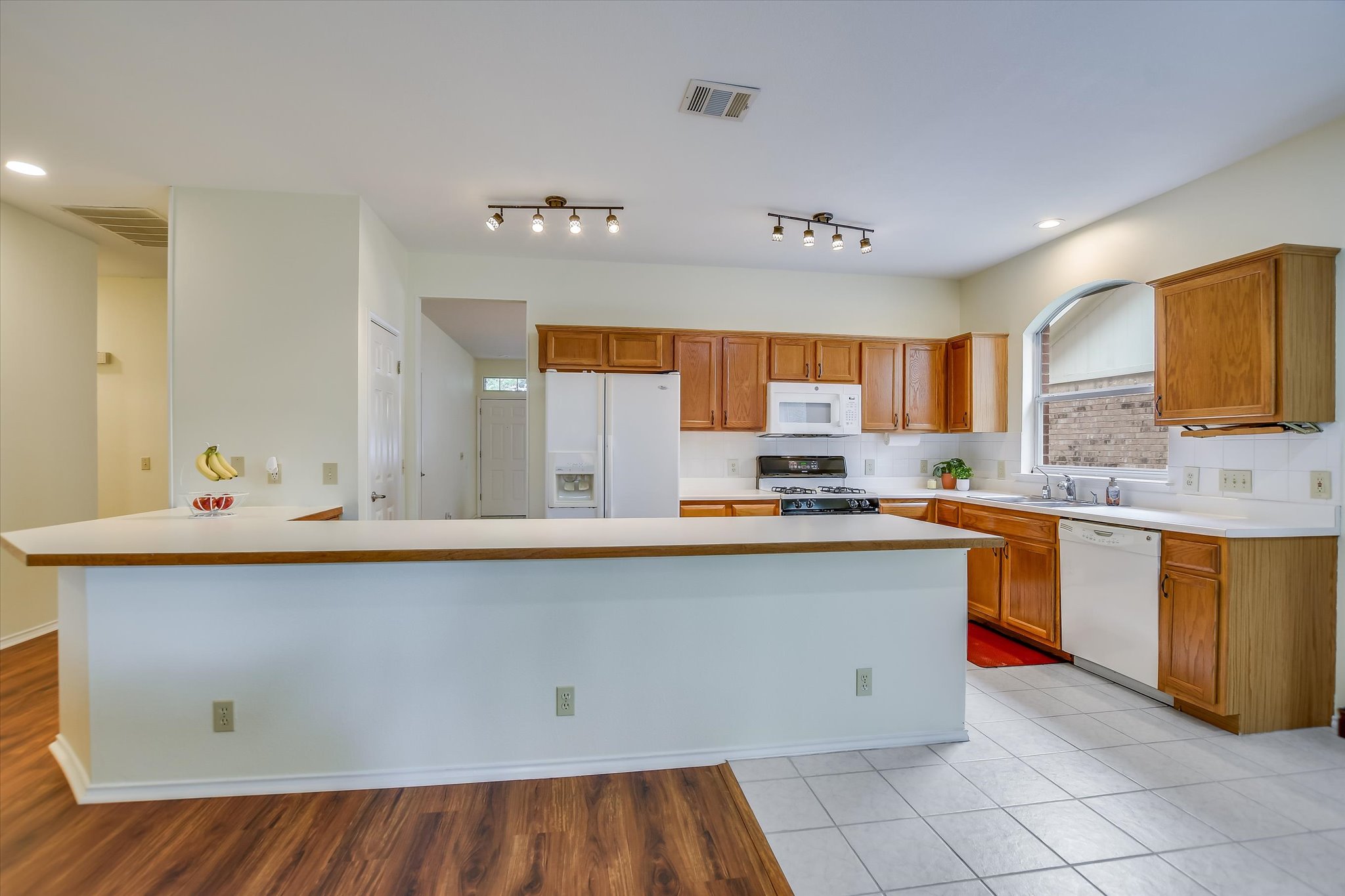 1506 Suzi Lane Pflugerville, TX 78660 - Photo 6 of 26