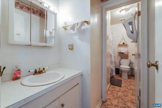 $200,000 | 802 Orangedale Avenue, Charlottesville, VA 22903