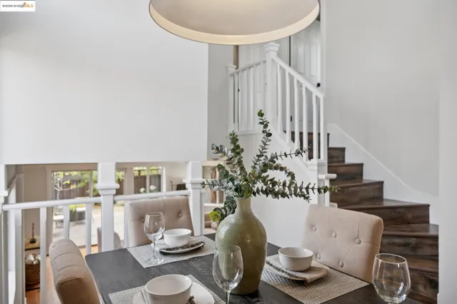 $1,029,000 | 959 Kains Avenue, Albany, CA 94706