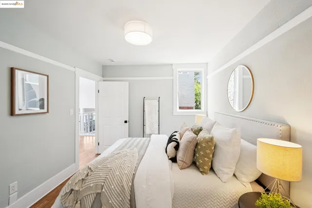 $1,029,000 | 959 Kains Avenue, Albany, CA 94706