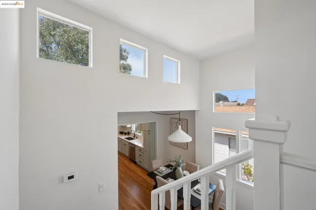 $1,029,000 | 959 Kains Avenue, Albany, CA 94706